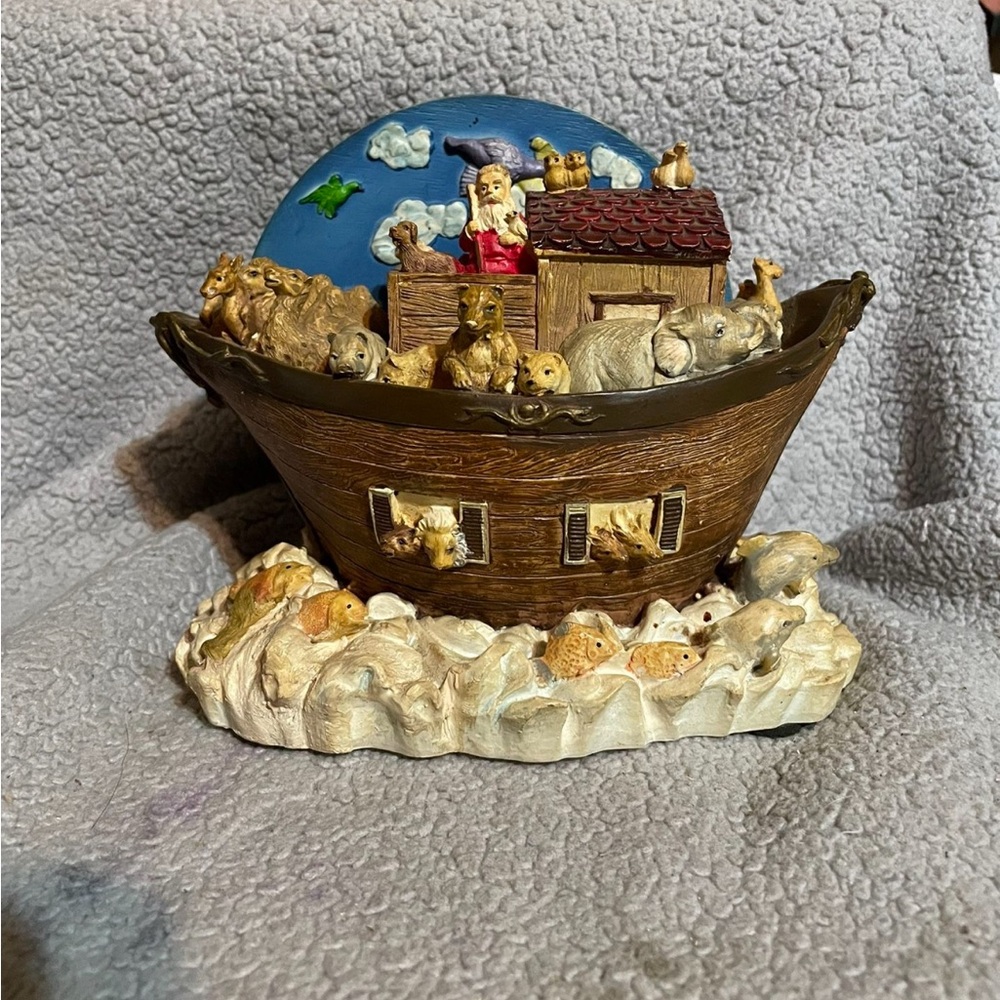 Noah's Ark Figurine with Animals
